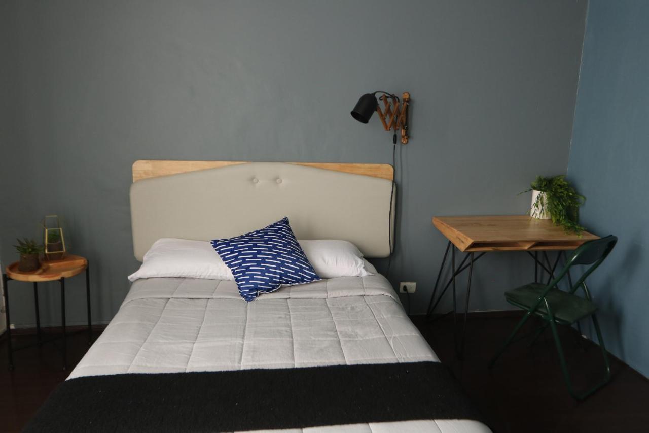 Bed and Breakfast Wanderlust District Мехико Экстерьер фото