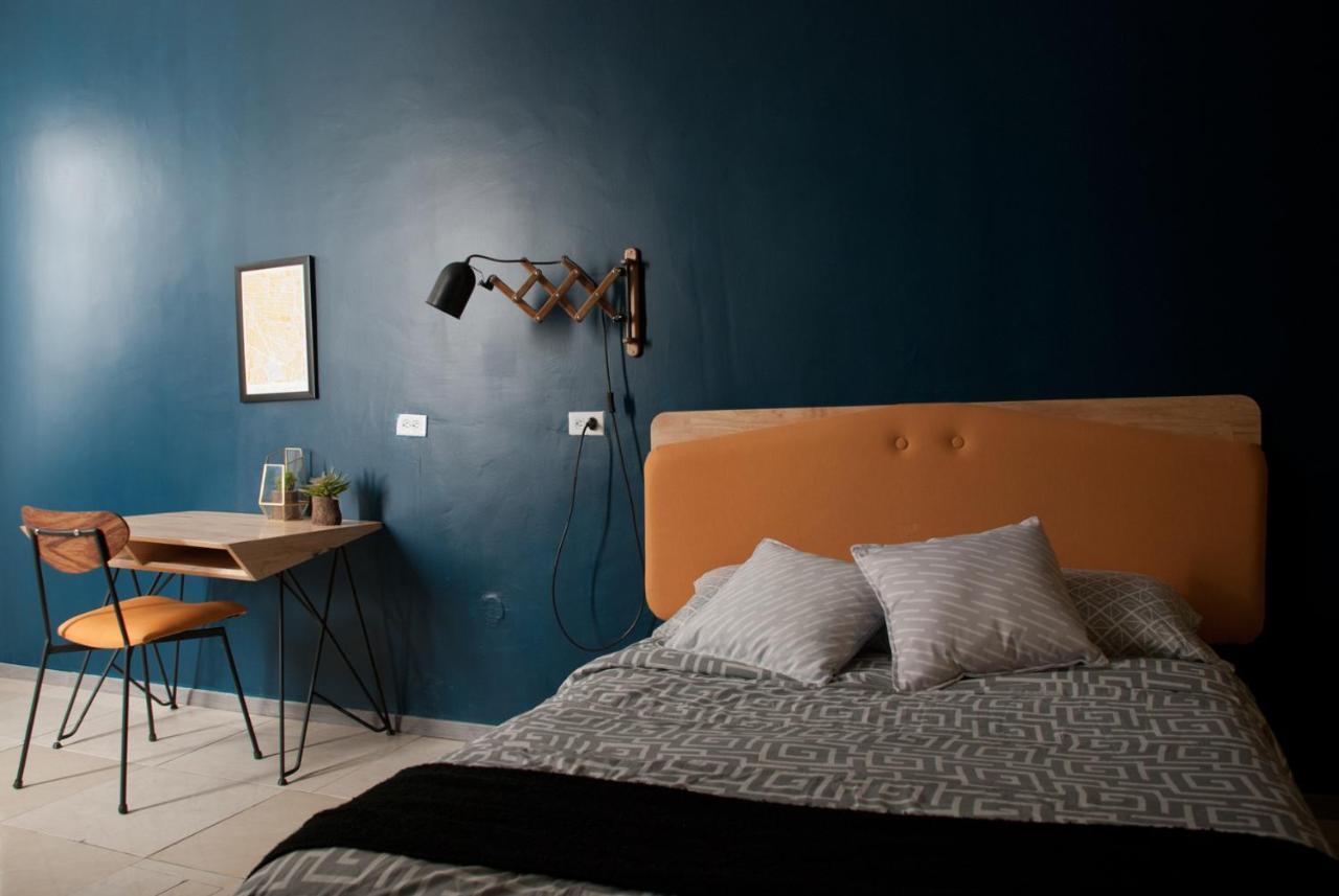 Bed and Breakfast Wanderlust District Мехико Экстерьер фото